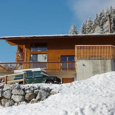 Sleeps 12 Wifi